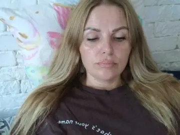 Bongacams Nude Webcam of AngelAlone