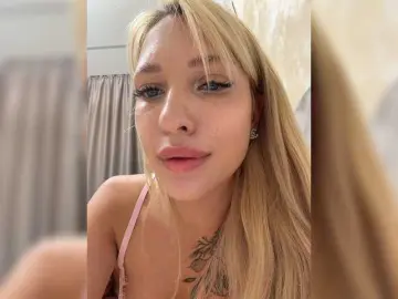 Bongacams Private Sex Chat of EwaBrown