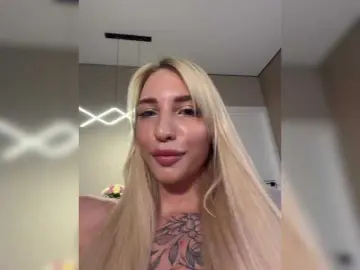 Bongacams Sex Chat of EwaBrown