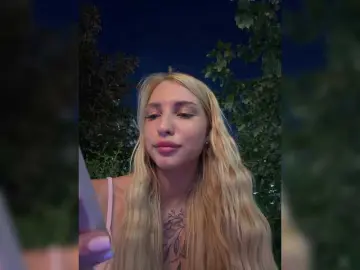 Bongacams Sex Chat of EwaBrown