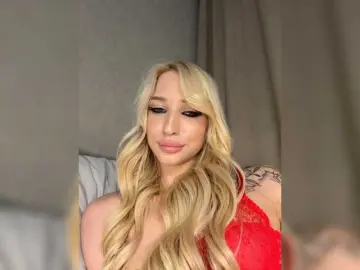 Bongacams Sex Chat of EwaBrown