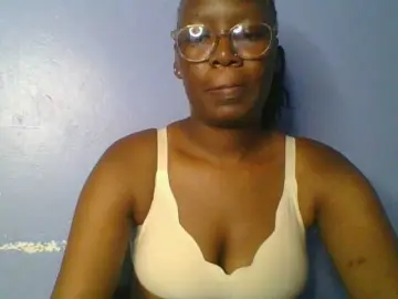 Bongacams Live Porn of Lovely-browney