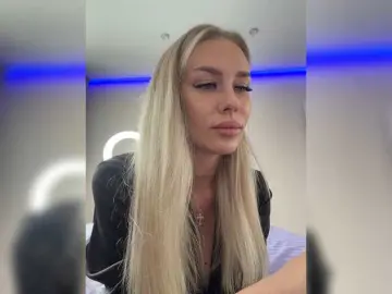 Bongacams Adult Webcam of Lovensesgirl