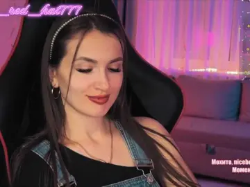 Bongacams Free Live Porn of Supergirl7771