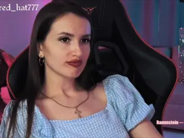 Bongacams Sex Cam of Supergirl7771