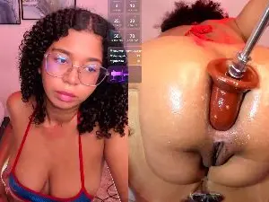 Cam4 Live Porn of MilaHall