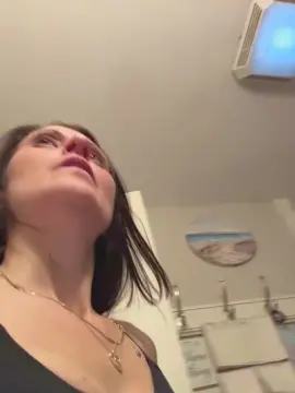 Cam4 Sex Chat of Prettyittybitty