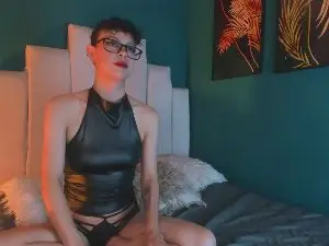 Cam4 Nude Webcam of AliceMadnes