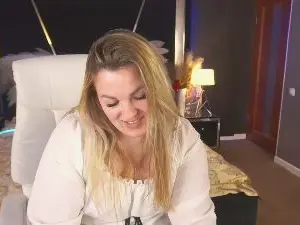 Cam4 Sex Chat of AlissyaGrayy