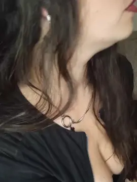 Cam4 Adult Webcam of hotcurvi1