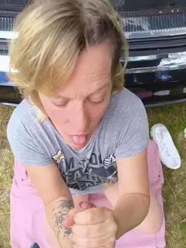 Cam4 Live Sex of BlueEye_Girl