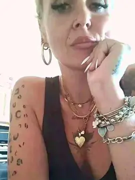 Cam4 Free Live Porn of Xena6A9_90