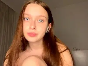 ShaylaWalstad from cam4