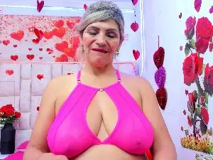 Cam4 Live Sex of Celeste_Lincon