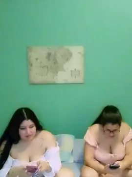 Cam4 Nude Webcam of Chun_