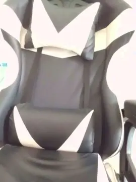 Cam4 Live Porn of Laris91
