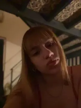 Cam4 Sex Cam of saraangelafern1