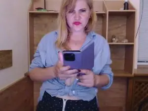 JanaLoveli from cam4