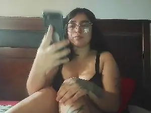Cam4 Live Sex Cam of KreepyH0e_