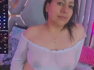 Cam4 Adult Video Chat of adri_rivera