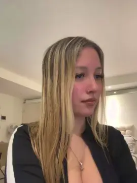 Cam4 Adult Webcams of Mialunaxx