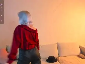 ChanelPander from cam4