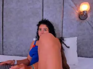 Cam4 Sex Cam of thara24