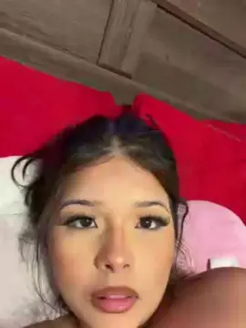 Cam4 Watch Live Sex Cams of pearlina18