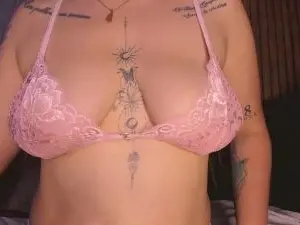 Cam4 Free Porn Cam of JuliethCruz