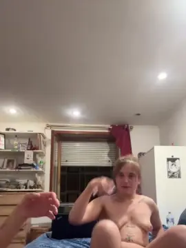 Cam4 Live Sex of Desney_couple