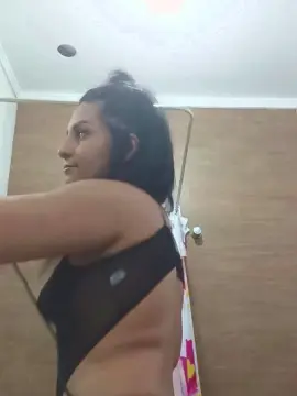 Cam4 Adult Webcam of Docejulia1