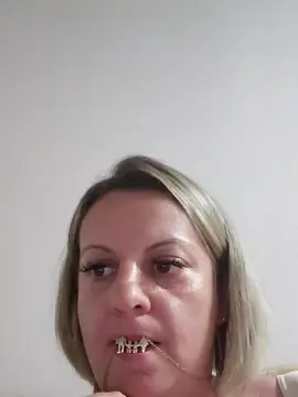 Cam4 Free Porn Cam of AndaBucur