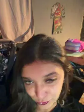 Cam4 Live Porn of Chinitax22