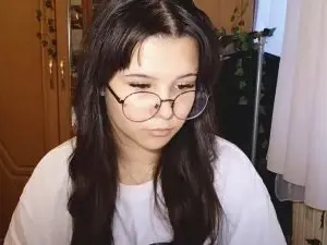 Cam4 Adult Webcam of KenishaKudzma