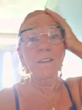 Cam4 Adult Webcam of Babylove54