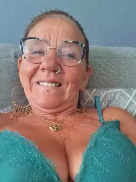 Cam4 Live Porn of Babylove54
