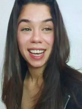 Cam4 Watch Live Sex Cams of MissMia99