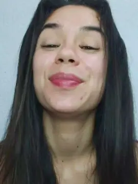 Cam4 Live Sex of MissMia99