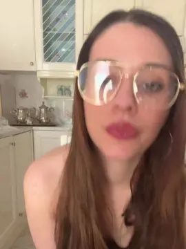 Cam4 Adult Video Chat of LeilaGrande