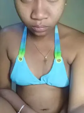 Cam4 Live Sex of mayrahqueen
