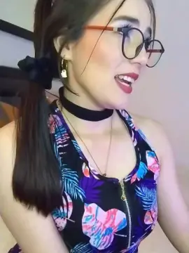 Cam4 Live Sex Cam of Salma_Tori