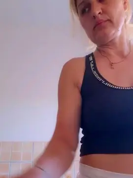 Cam4 Live Sex of mariaperla