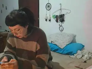 Cam4 Nude Webcam of lovelydoll89303