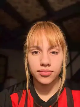 Cam4 Live Porn of Saritafer77