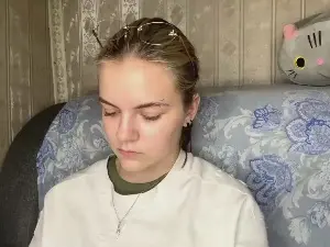 Cam4 Live Porn of KaroleJemmings