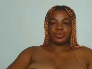 Cam4 Free Live Porn of PwetyGoddess