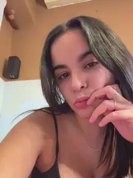 Cam4 Sex Cam of Circebaby22