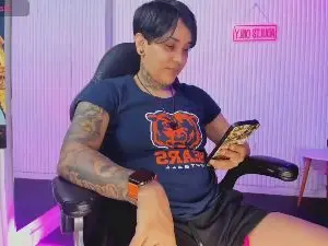 Cam4 Adult Webcams of zhoestrong