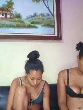 Cam4 Best Webcam of Monica2702