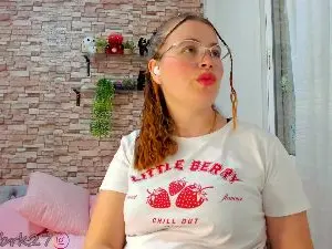 Cam4 Free Live Porn of zoe_brk